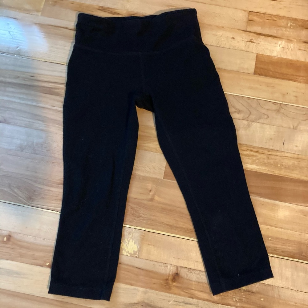 Xersion XS workout Capri pants